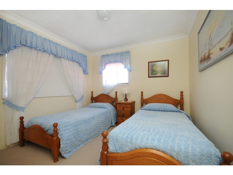 5 Amber Court, Darling Heights QLD 4350
