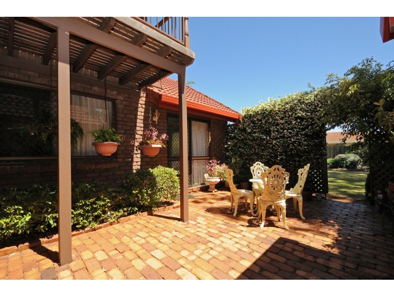 5 Amber Court, Darling Heights QLD 4350