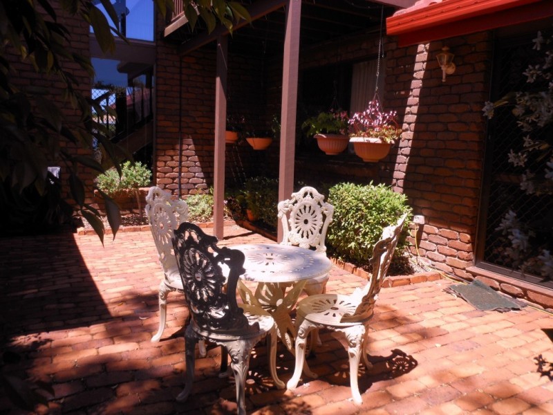 5 Amber Court, Darling Heights QLD 4350