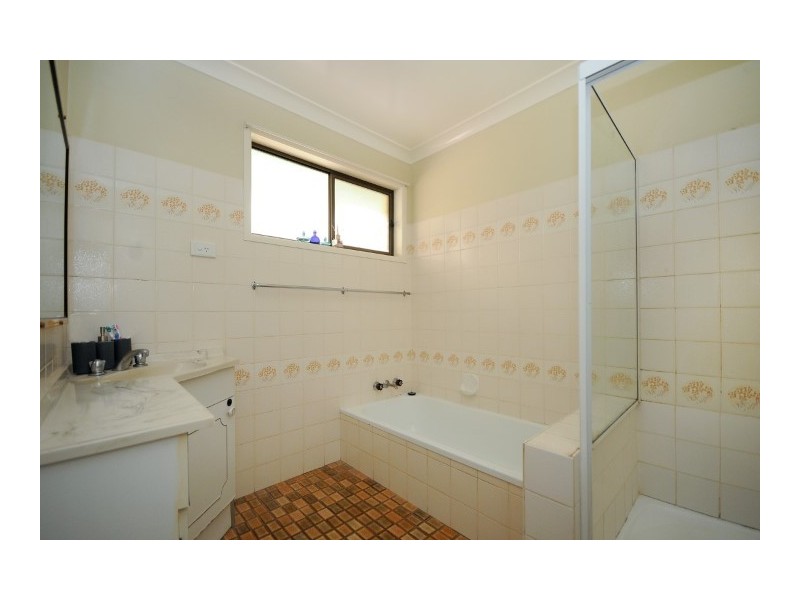 10 Caldwell Street, Wilsonton QLD 4350