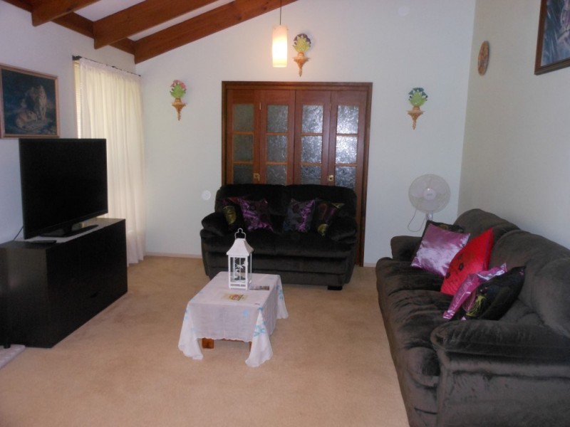 6 Truscott Street, Wilsonton QLD 4350