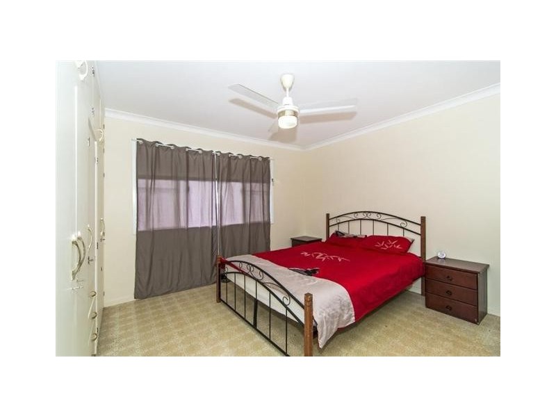 6 Hanlon Street, Newtown QLD 4350