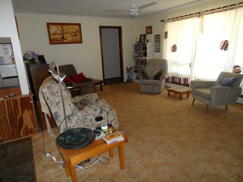 23 John Street, Southbrook QLD 4363