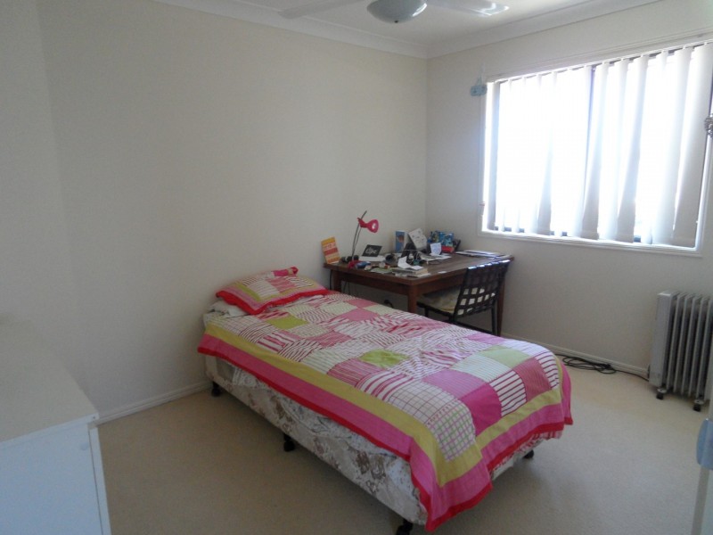 9 Wareena Crescent, Glenvale QLD 4350
