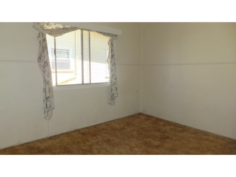 13 Rosina Street, Newtown QLD 4350