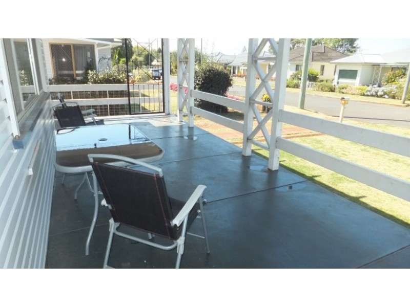 13 Rosina Street, Newtown QLD 4350