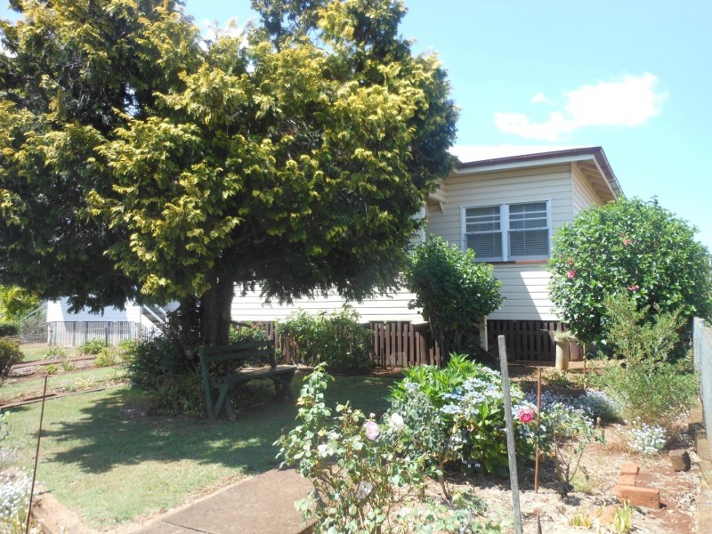 298 Bridge Street, Newtown QLD 4350