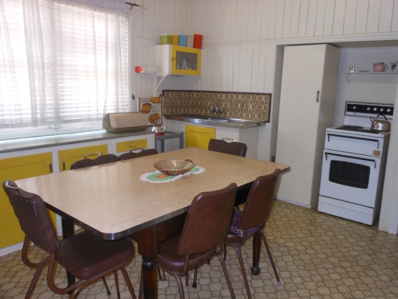 298 Bridge Street, Newtown QLD 4350
