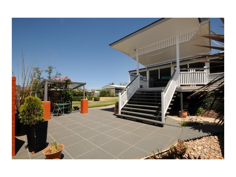 7a Kookaburra Court, Glenvale QLD 4350