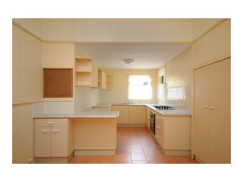 40 Wallace Street, Newtown QLD 4350