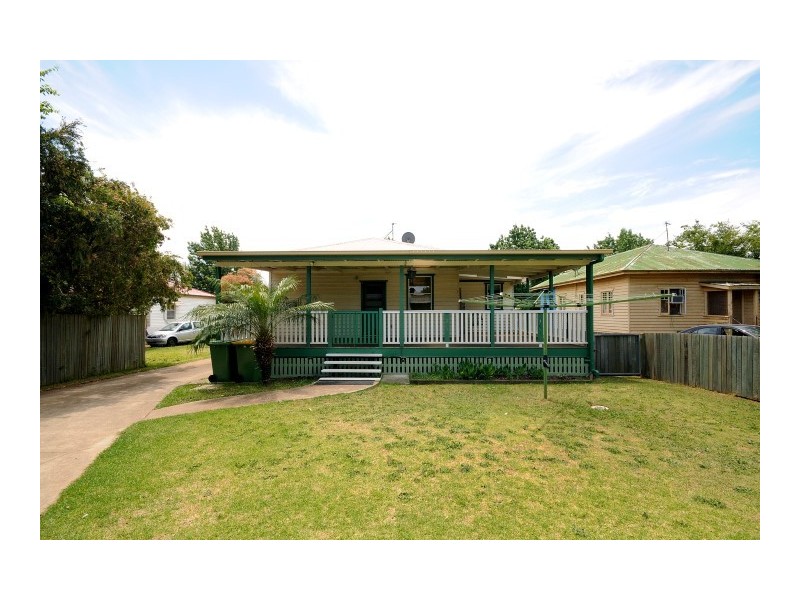 40 Wallace Street, Newtown QLD 4350