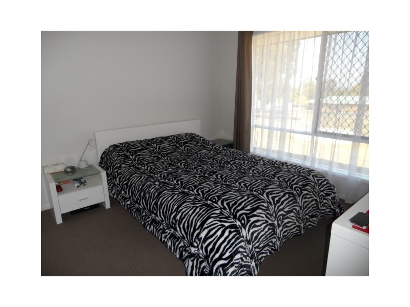 24 Petersens Road, Kingsthorpe QLD 4400