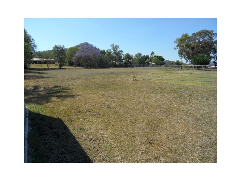 24 Petersens Road, Kingsthorpe QLD 4400