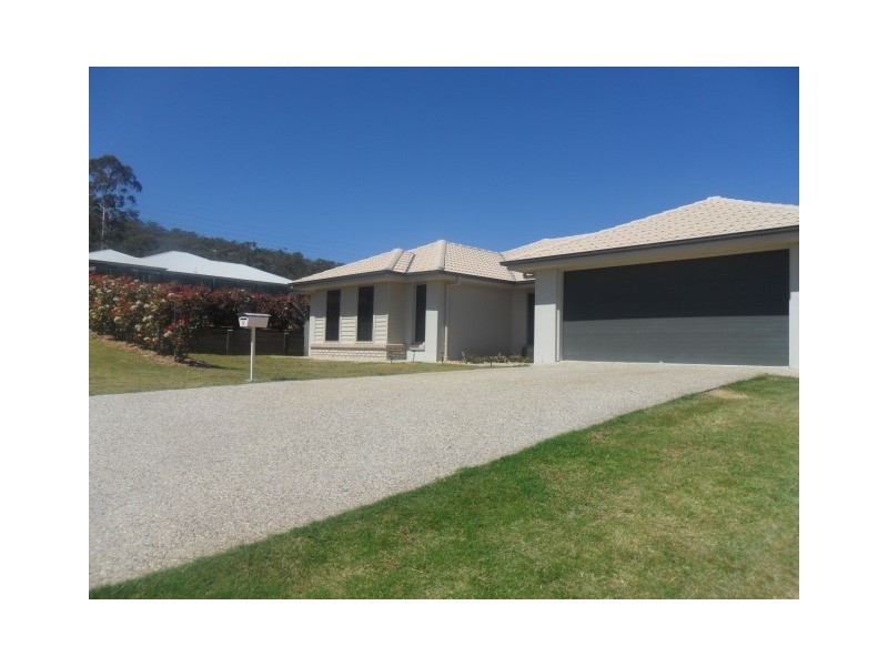 17 Rubie Court, Westbrook QLD 4350