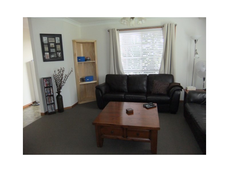 4 Bottlebrush Court, Glenvale QLD 4350