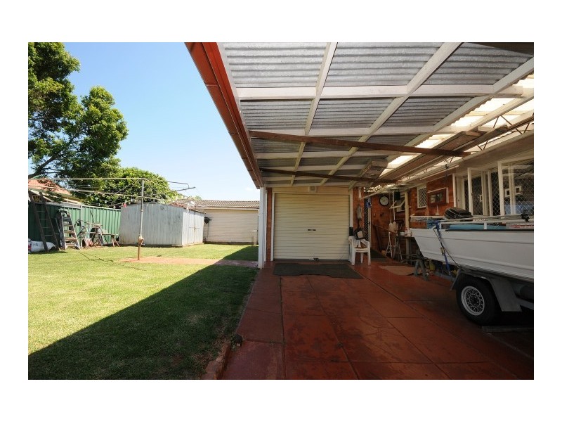 277 Tor Street, Wilsonton QLD 4350
