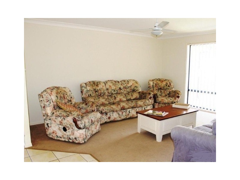 9 Wareena Cresent, Glenvale QLD 4350