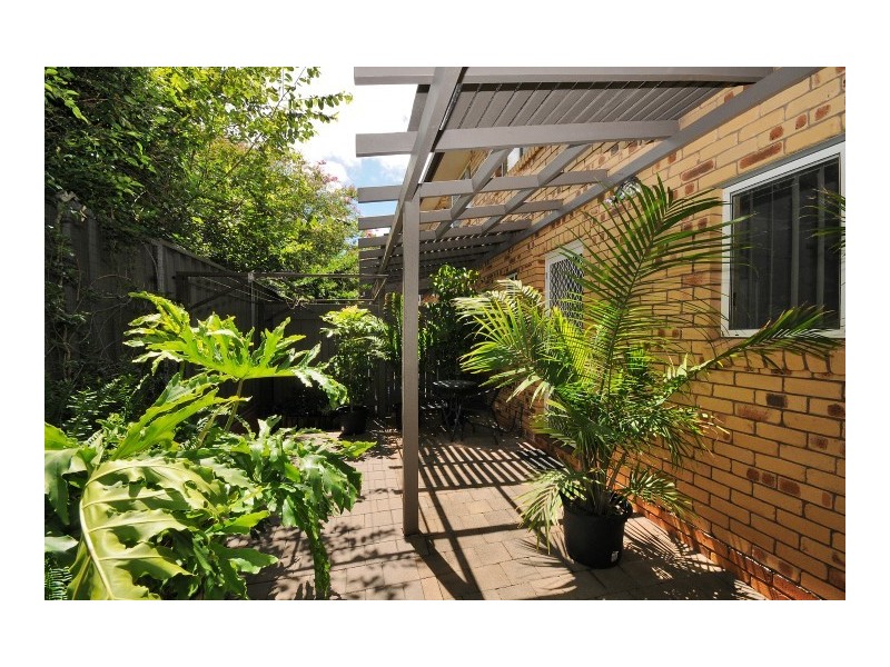 8/233 Hume Street, South Toowoomba QLD 4350