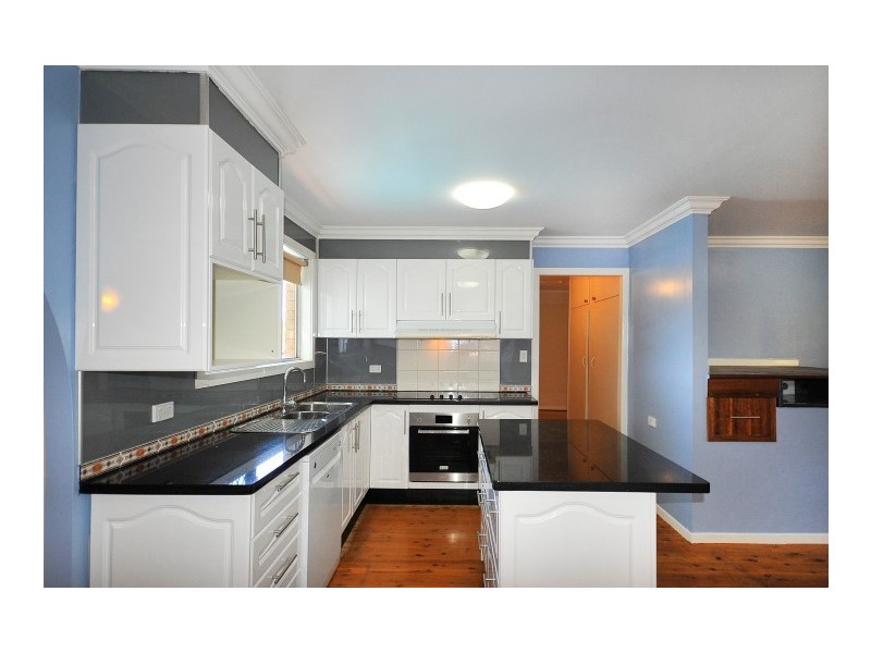 12 Greenbury Street, Rockville QLD 4350