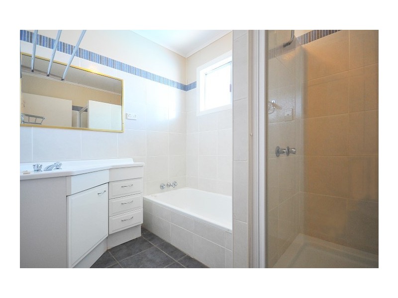 12 Greenbury Street, Rockville QLD 4350