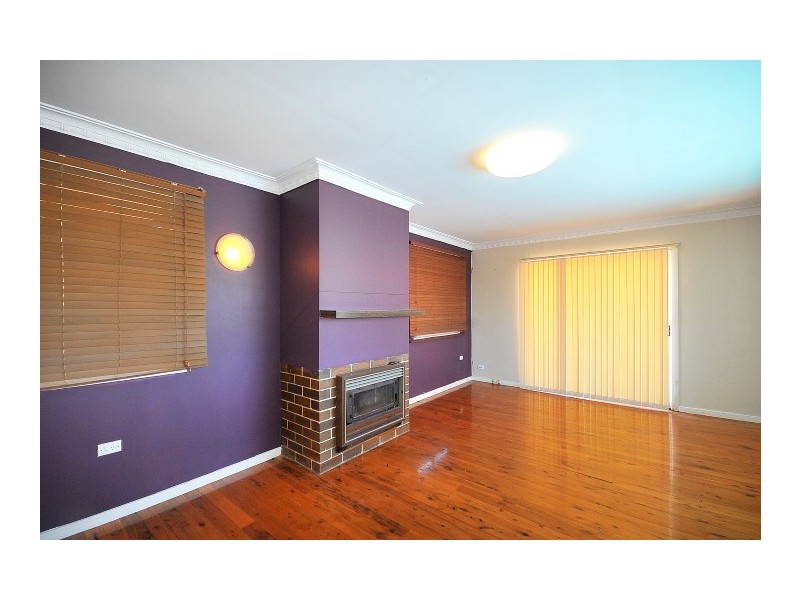 12 Greenbury Street, Rockville QLD 4350