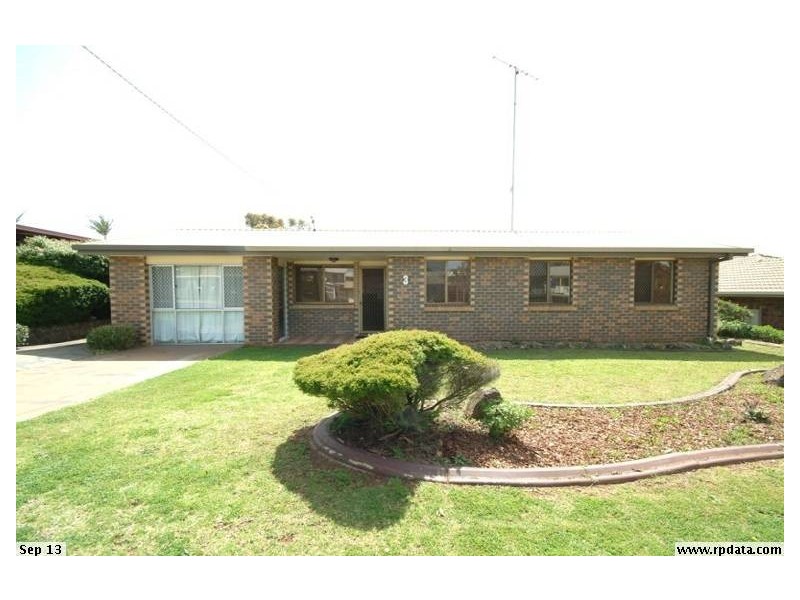 3 Kratzman Court, Kearneys Spring QLD 4350