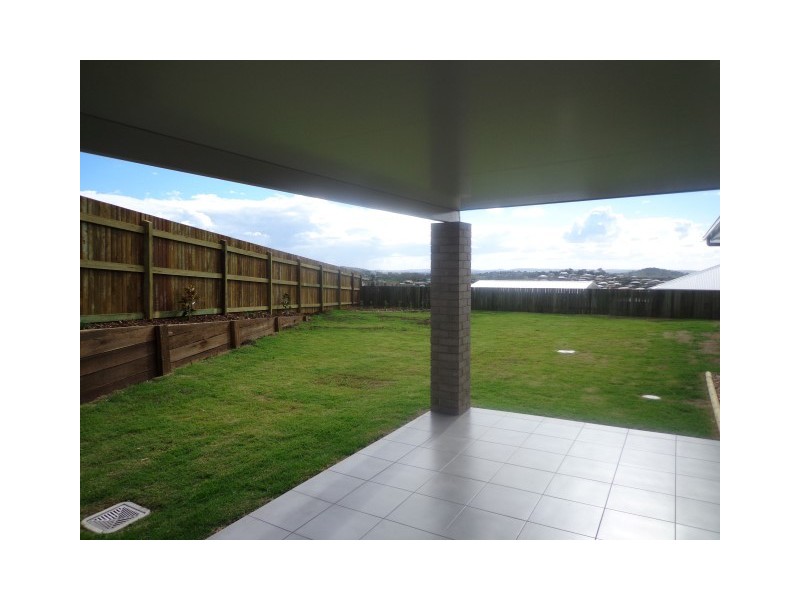 47 Sommariva Street, Westbrook QLD 4350