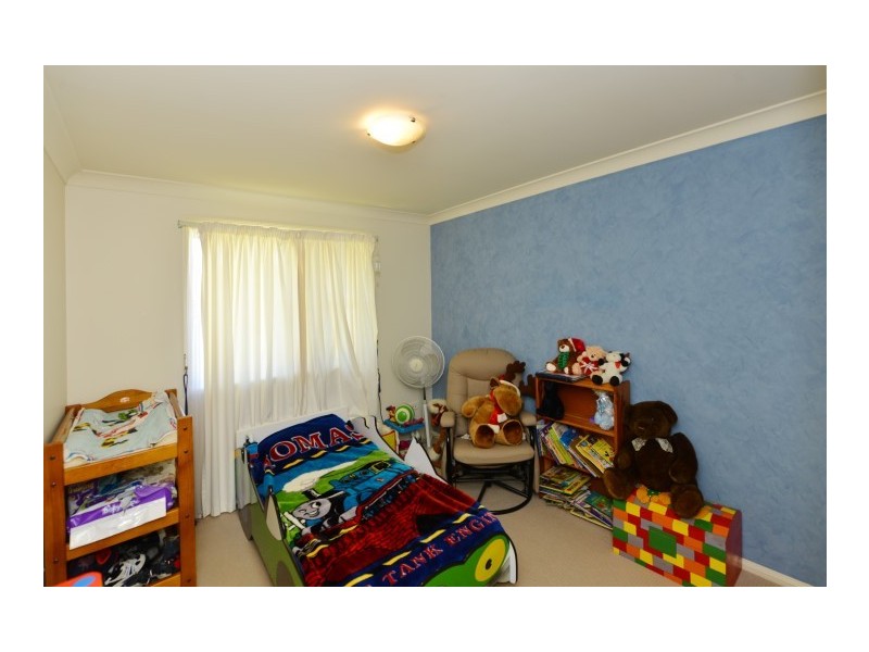38 Banksdale Drive, Middle Ridge QLD 4350