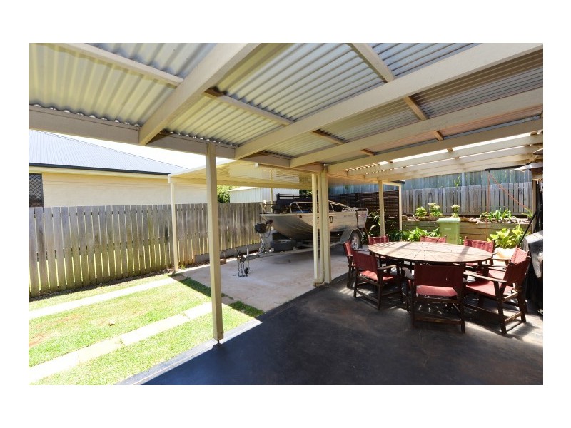 38 Banksdale Drive, Middle Ridge QLD 4350