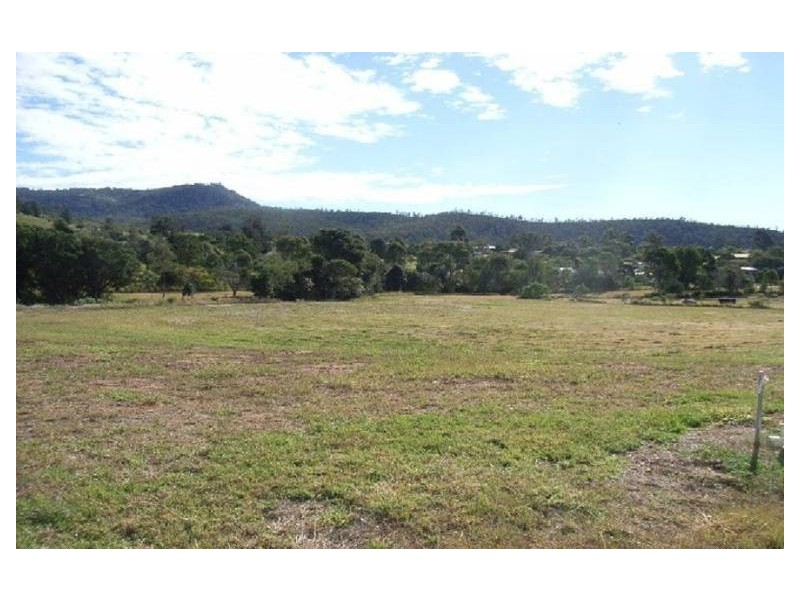 19 Karene Court, Withcott QLD 4352