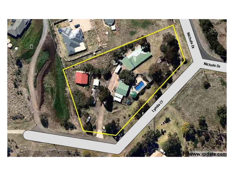 3 Nichols Drive, Glencoe QLD 4352