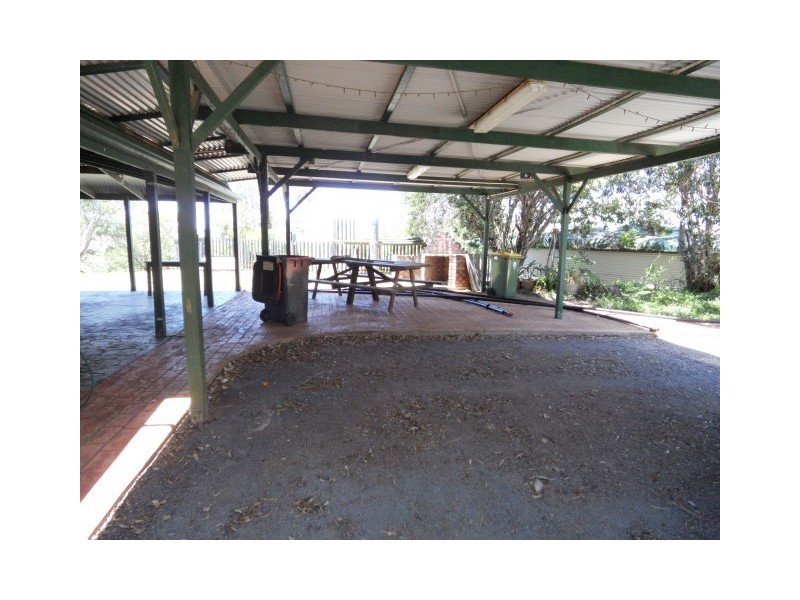 3 Nichols Drive, Glencoe QLD 4352