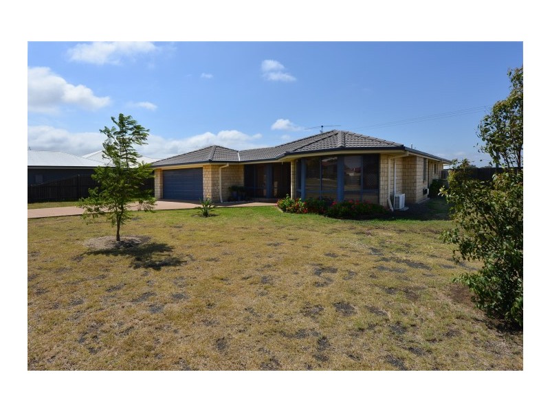 1 Jacaranda Court, Westbrook QLD 4350