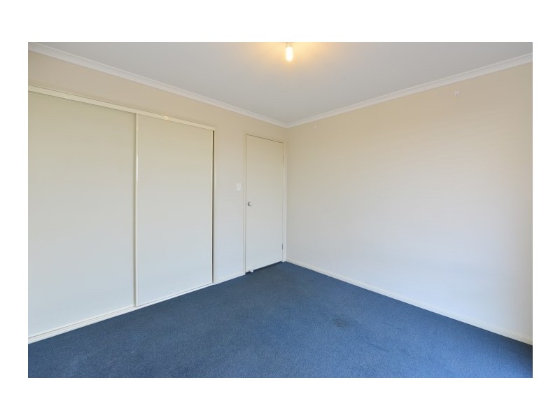 1 Jacaranda Court, Westbrook QLD 4350