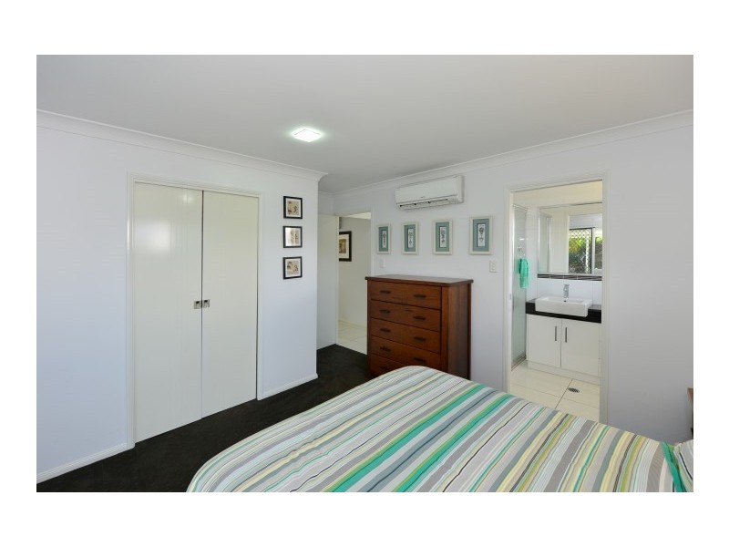 42 Sommariva Street, Westbrook QLD 4350