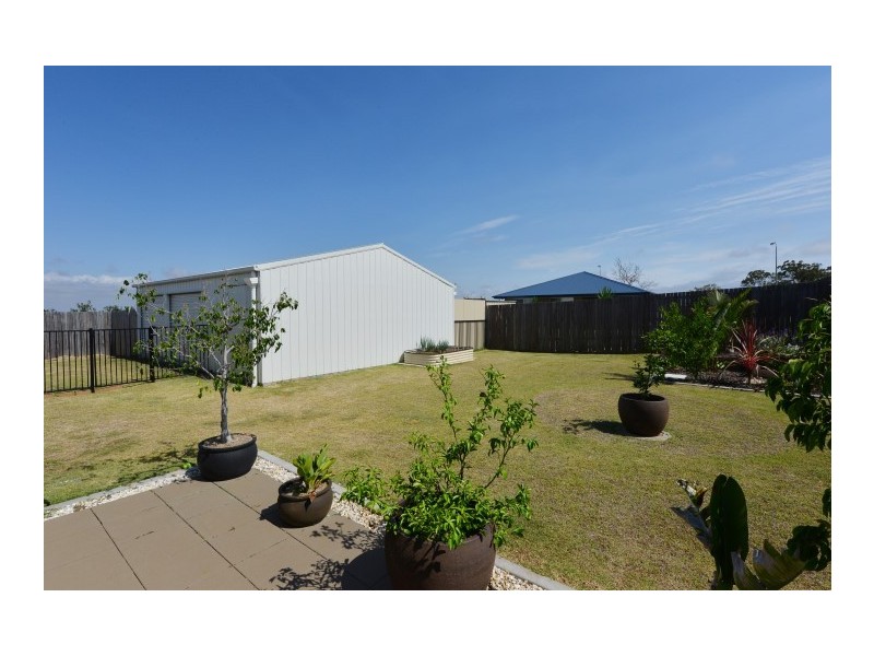 42 Sommariva Street, Westbrook QLD 4350