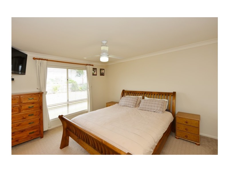 19 Ashford Drive, Wyreema QLD 4352