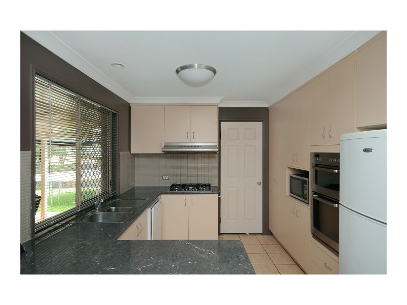 12 Todwana Court, Glenvale QLD 4350