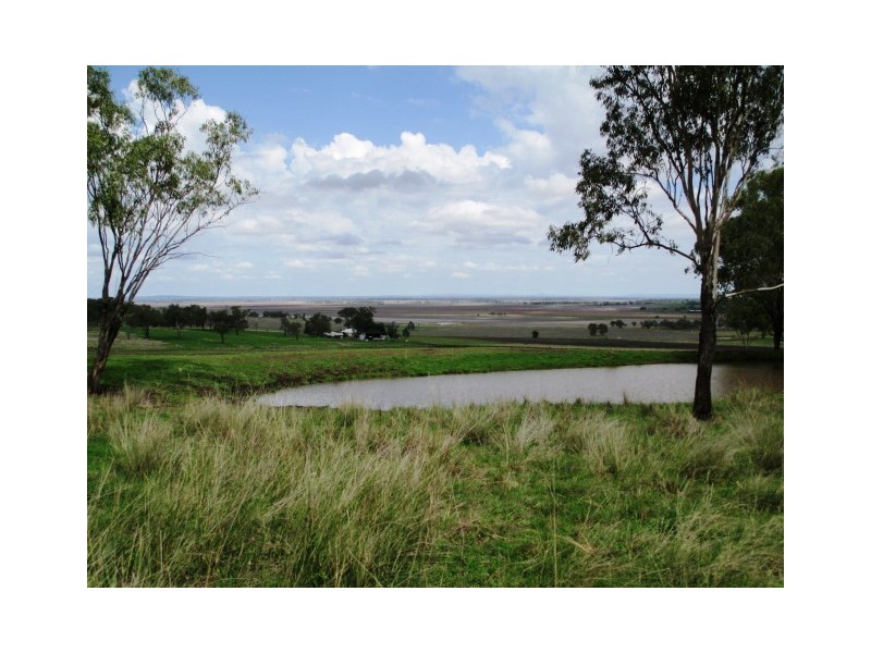 209 Felton Homestead Rd, Felton QLD 4358