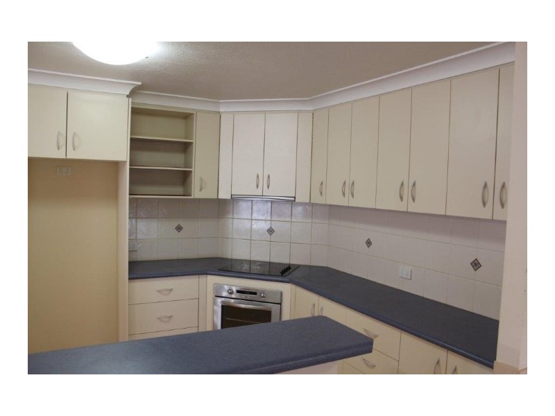 576 Hume Street, Middle Ridge QLD 4350