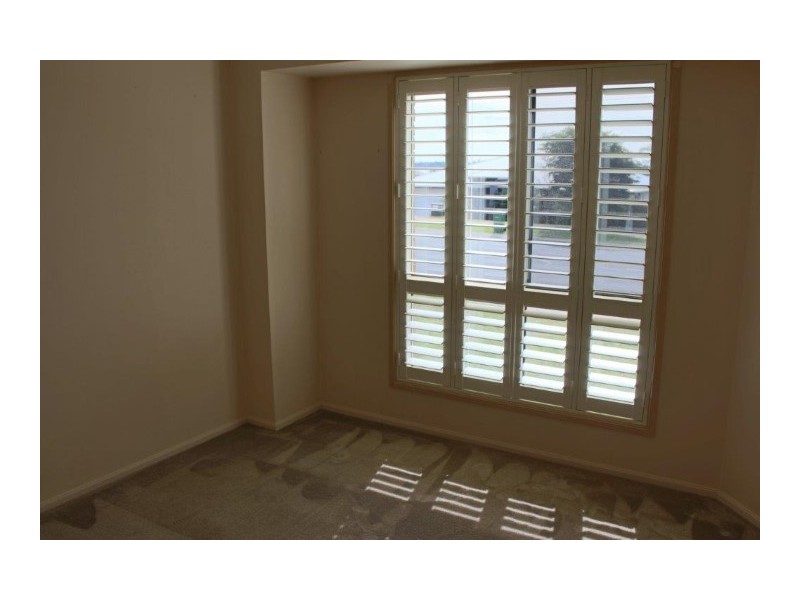 576 Hume Street, Middle Ridge QLD 4350