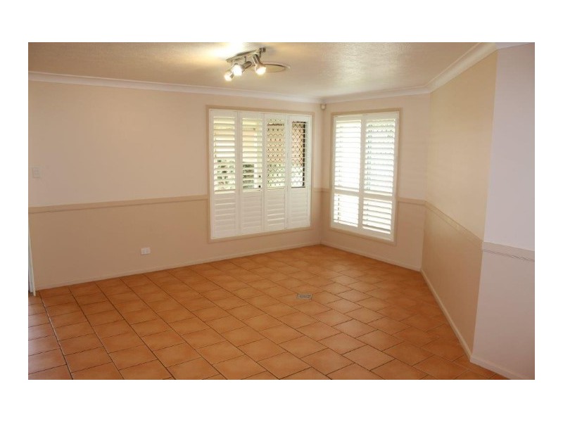 576 Hume Street, Middle Ridge QLD 4350