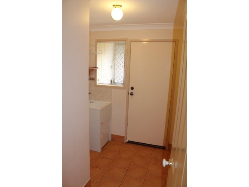 576 Hume Street, Middle Ridge QLD 4350