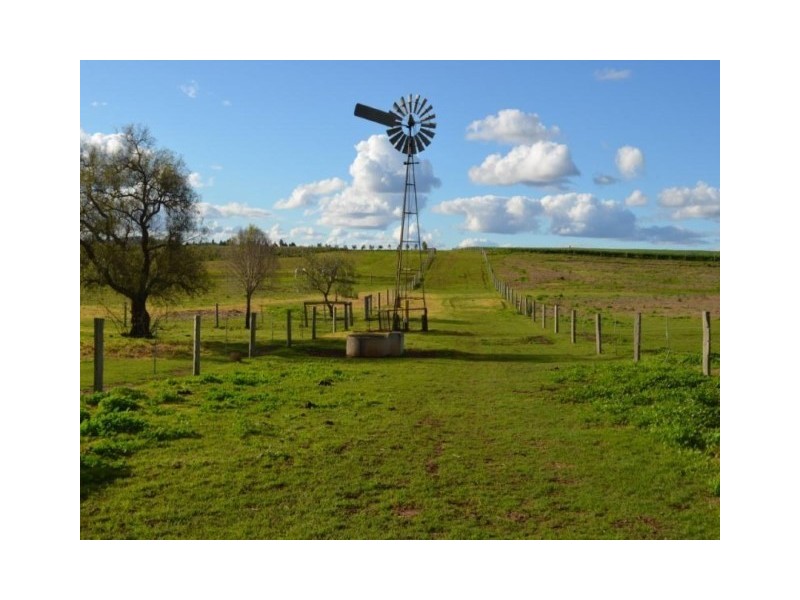 78 Colemans Road, Goombungee QLD 4354