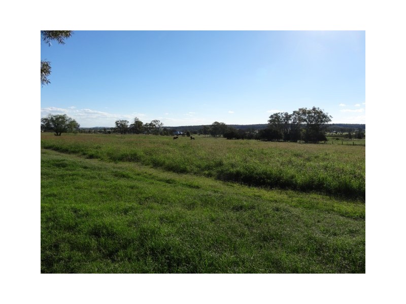 78 Colemans Road, Goombungee QLD 4354