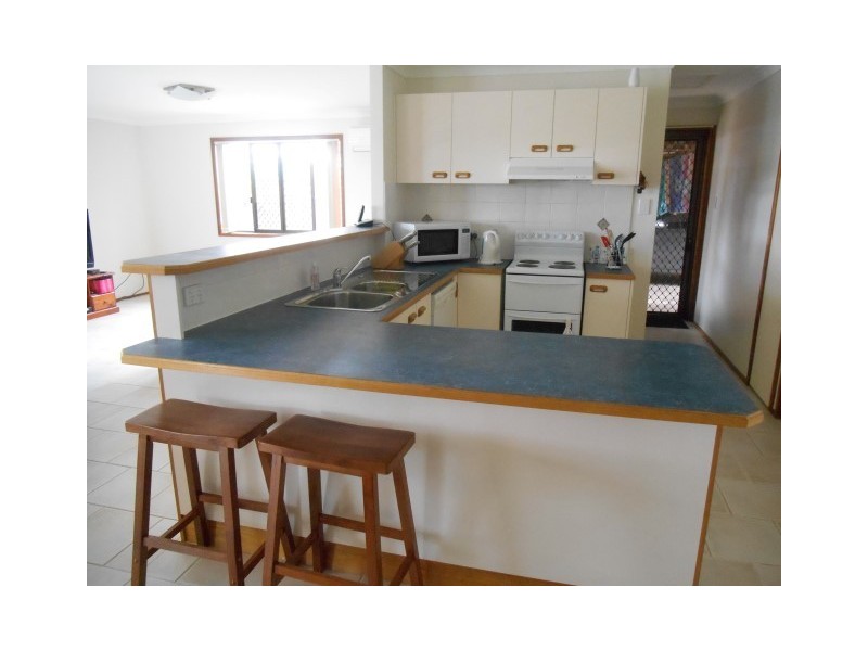 4 Rutkin Street, Kearneys Spring QLD 4350