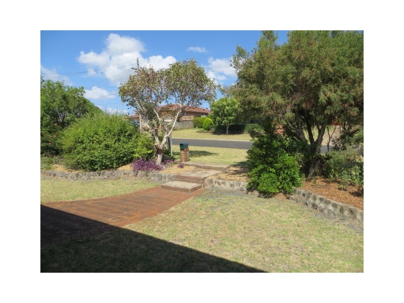 4 Rutkin Street, Kearneys Spring QLD 4350