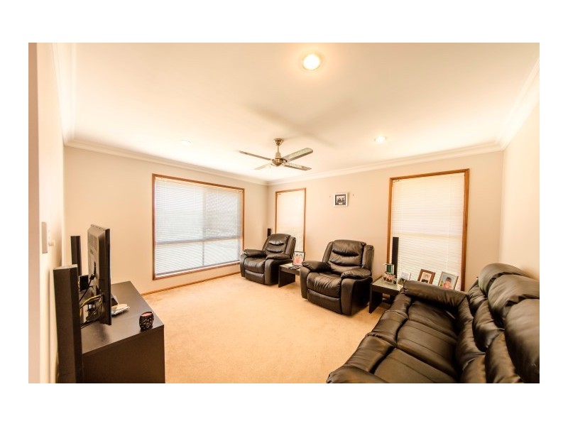 52 Shoesmith Road, Westbrook QLD 4350