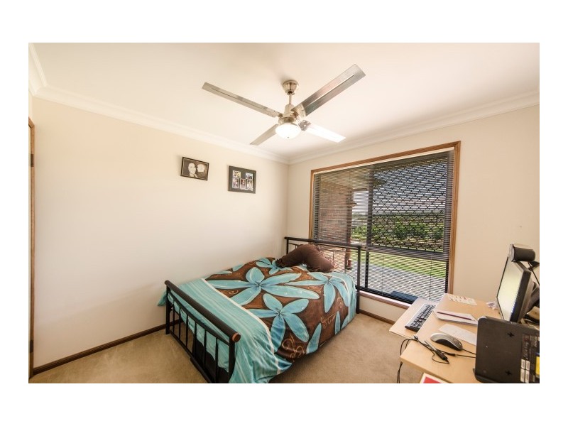 52 Shoesmith Road, Westbrook QLD 4350