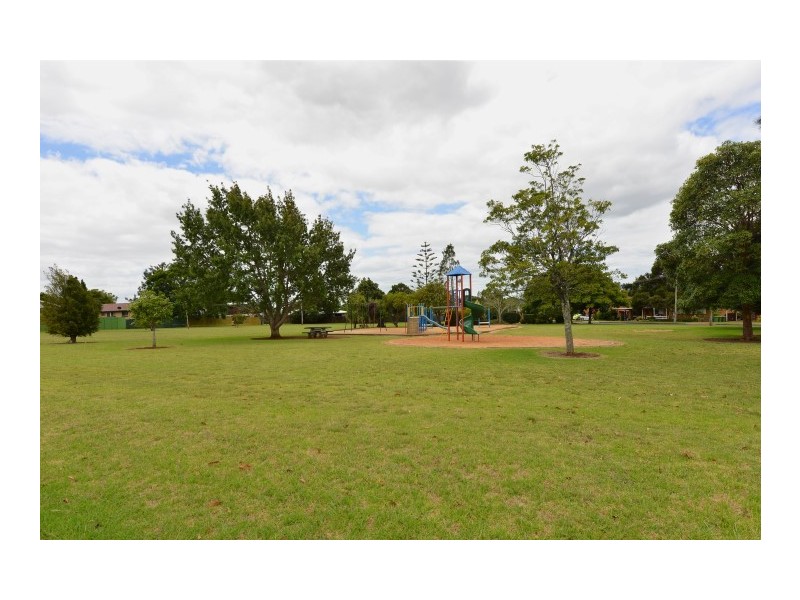 20 Bryan Street, Darling Heights QLD 4350